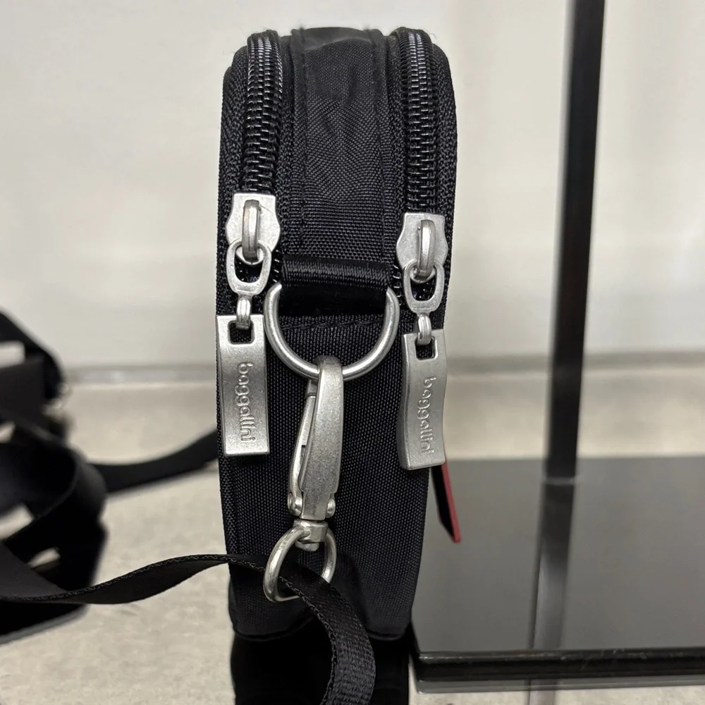 Baggallini RFID Crossbody Festival Bag / Fanny Pack - Picture 8 of 15